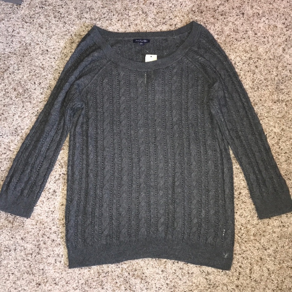 American Eagle Sweater